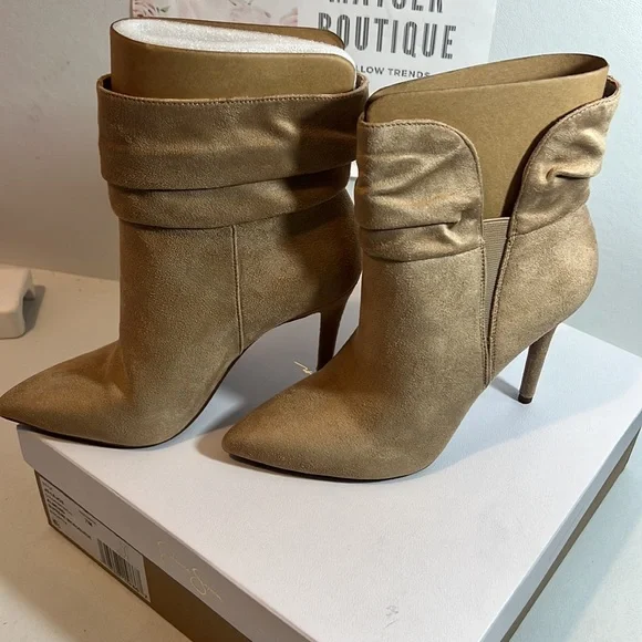 Jessica Simpson Lejos Women's Boots Almond Size 9.5 M